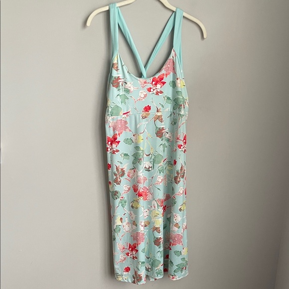 Patagonia Dresses & Skirts - Patagonia Floral Magnolia Blue Multicolor Sleeveless Dress Size XL